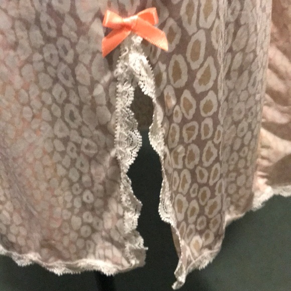 Lace nightie - Picture 6 of 6